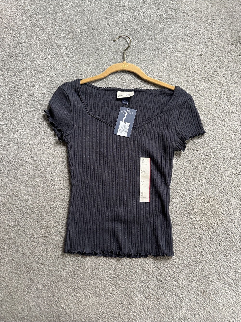 Universal thread slim fit Pointelle  sweat heart shirt